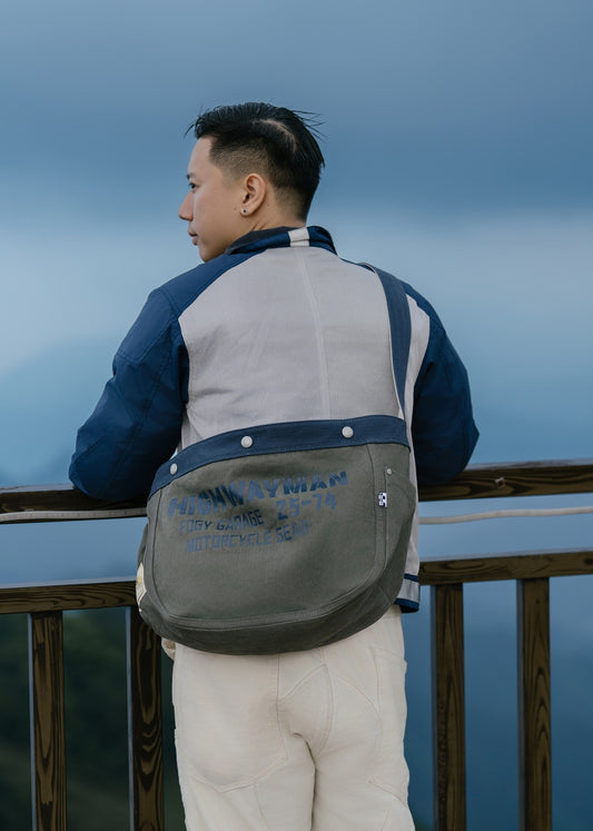 NEWSBOY Crossbody Bag - Blue