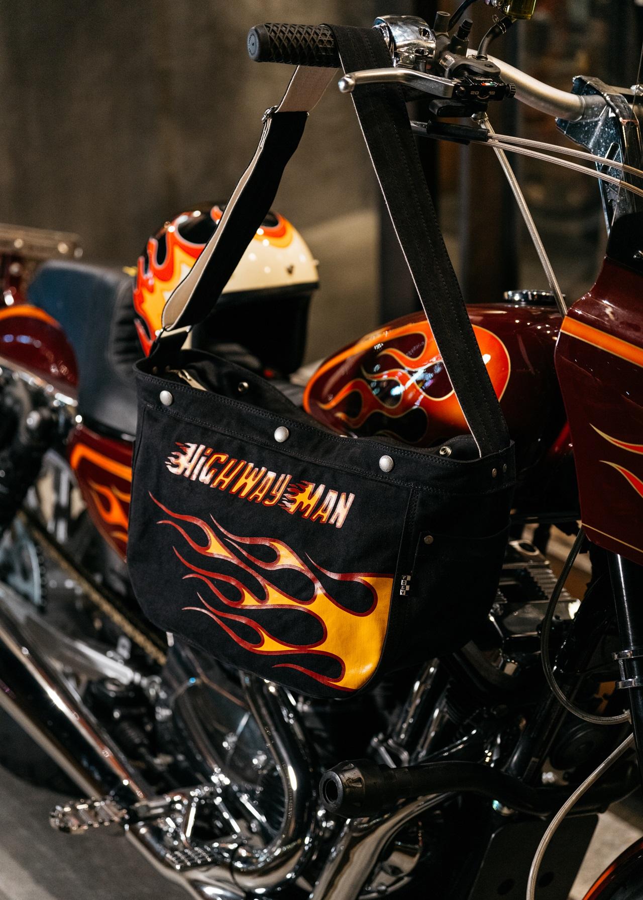 NEWSBOY Crossbody Bag - Hotrod