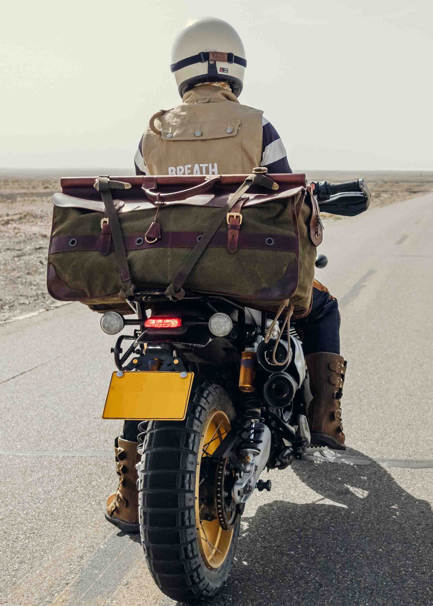 TUNDRA Tail Bag - Green