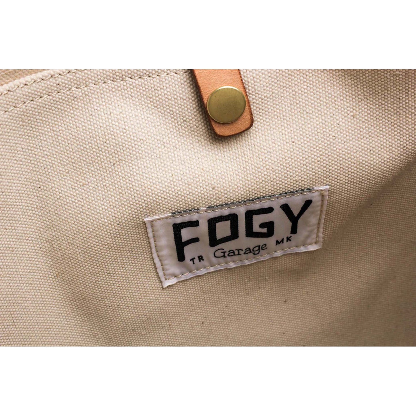 PRISONER GIGANTIC Messenger Bag