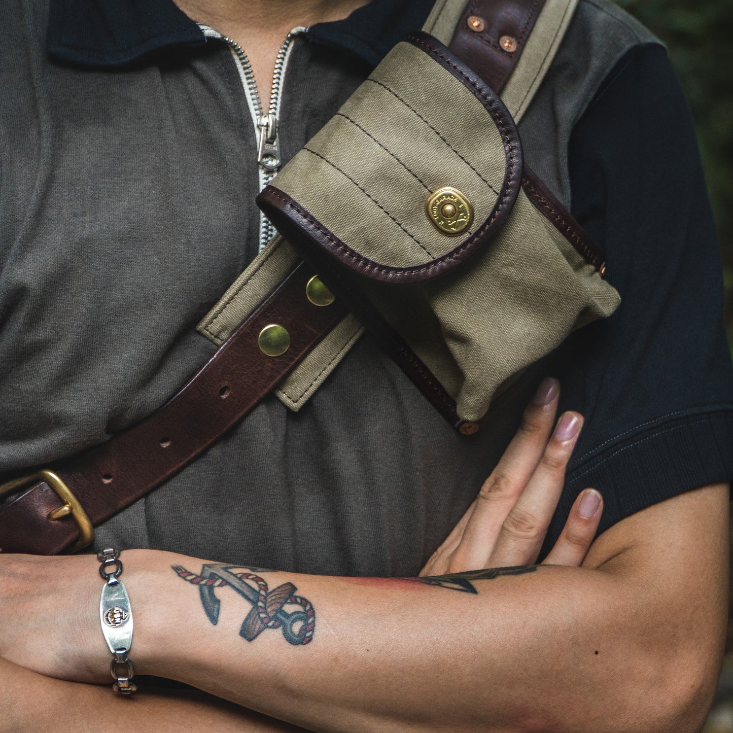 JUNGLE WARRIOR Shoulder Bag - Green