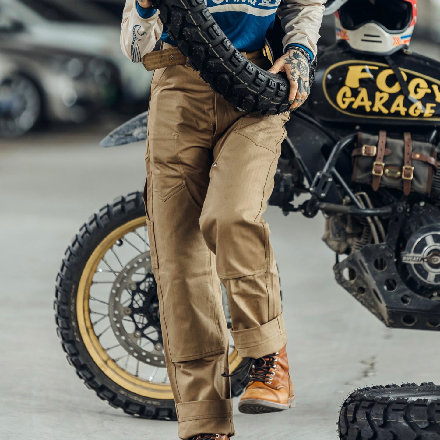 DUST Jeans Trousers - Brown