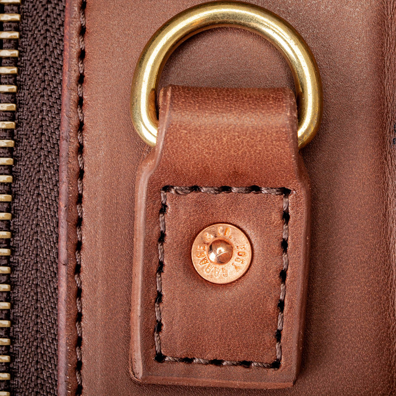 COMPASS Magnetic Tank Bag - Black