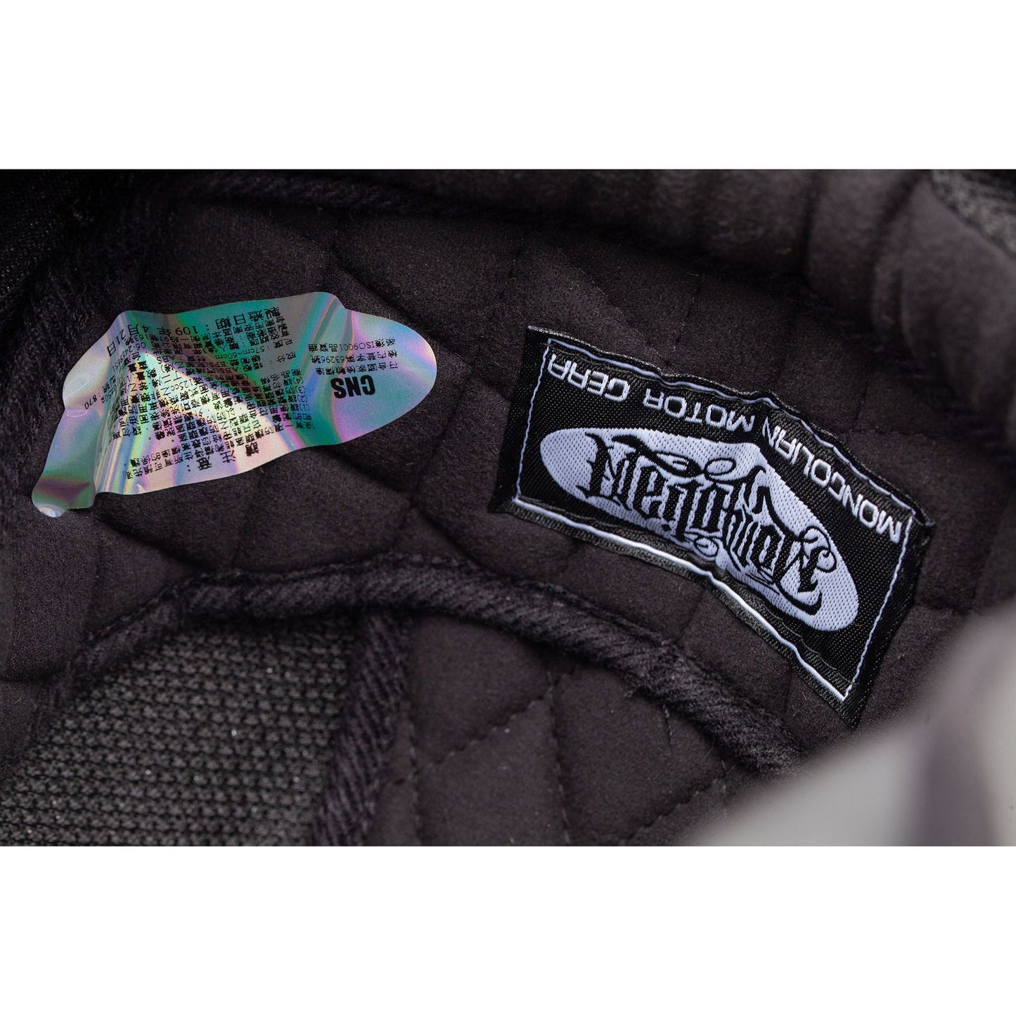 COMET PLANET Helmet - Frost Black - Fogy Garage