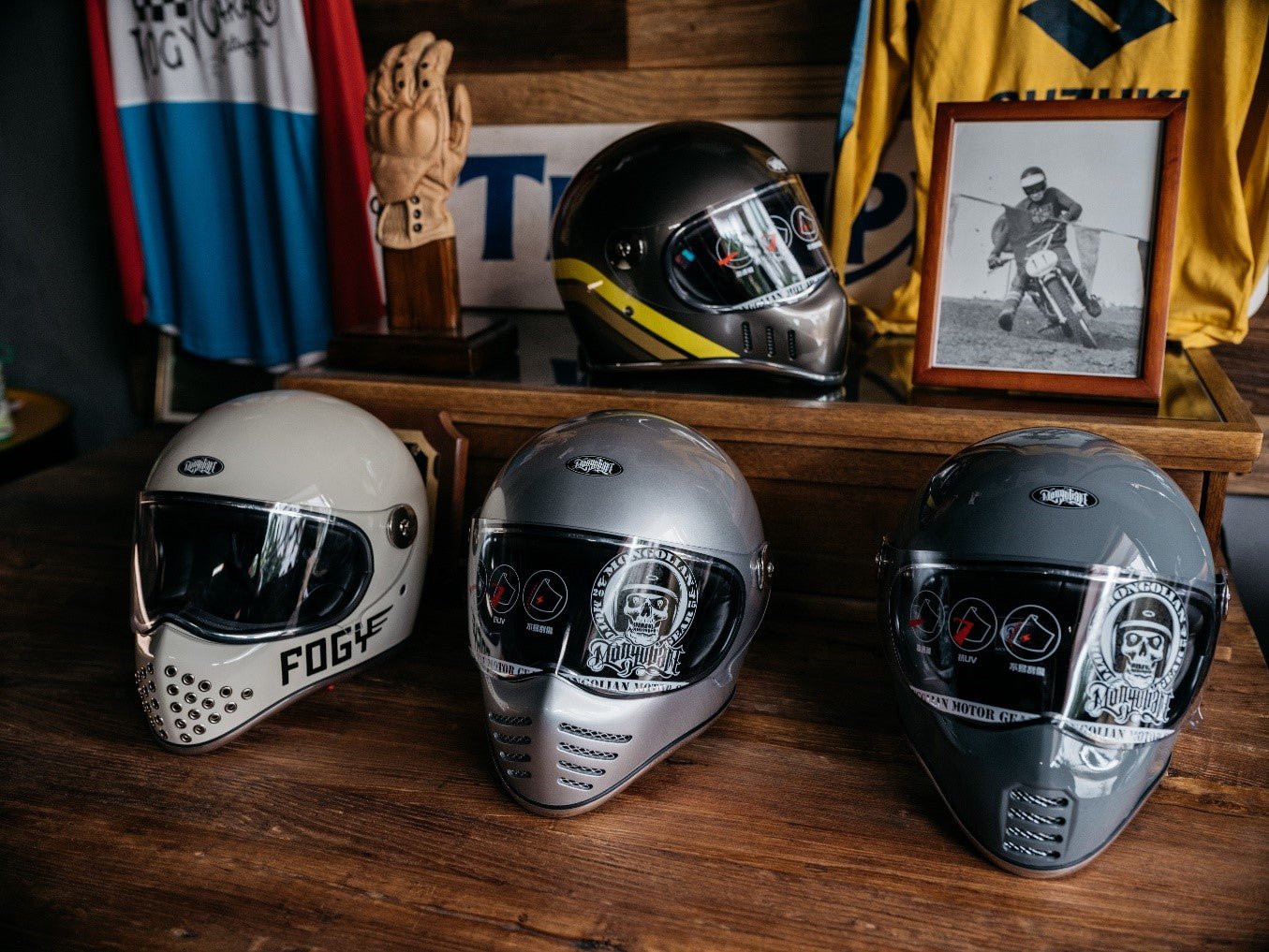 Does A Motorcycle Helmet Save Your Life? – Fogy Garage