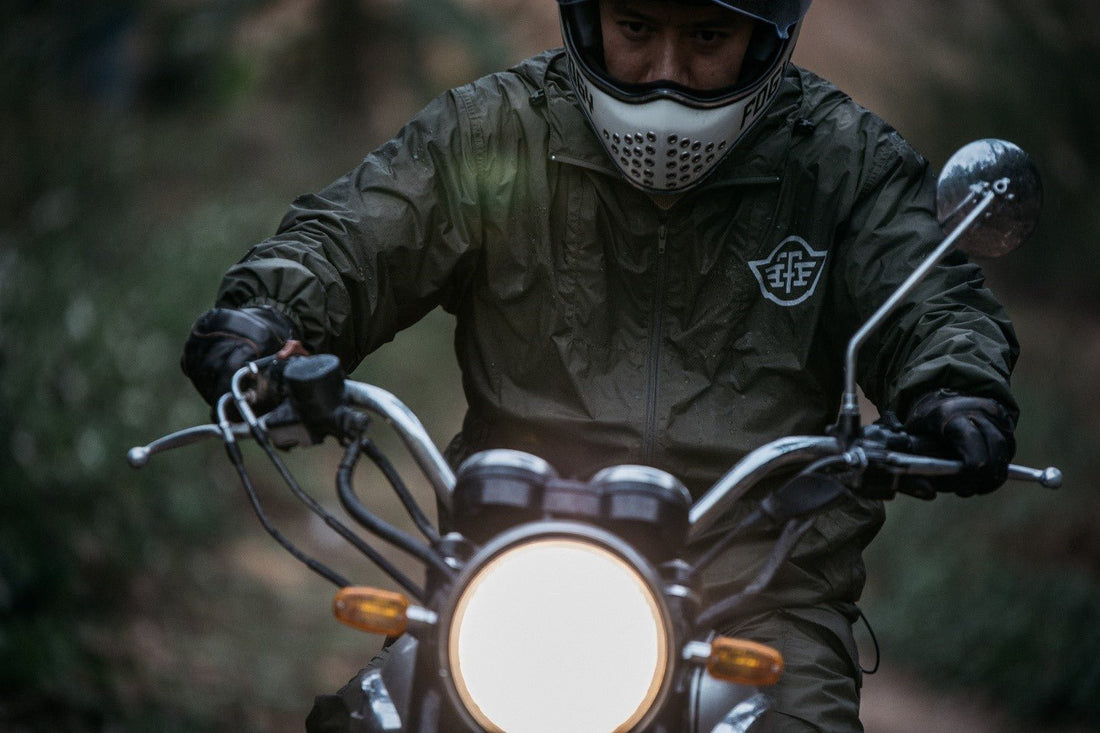 Moto Gear: What to Wear For Rainy Motorcycle Riding Days - Fogy Garage