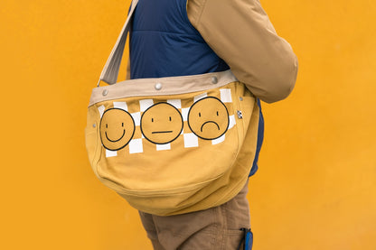 NEWSBOY Crossbody Bag - Smile