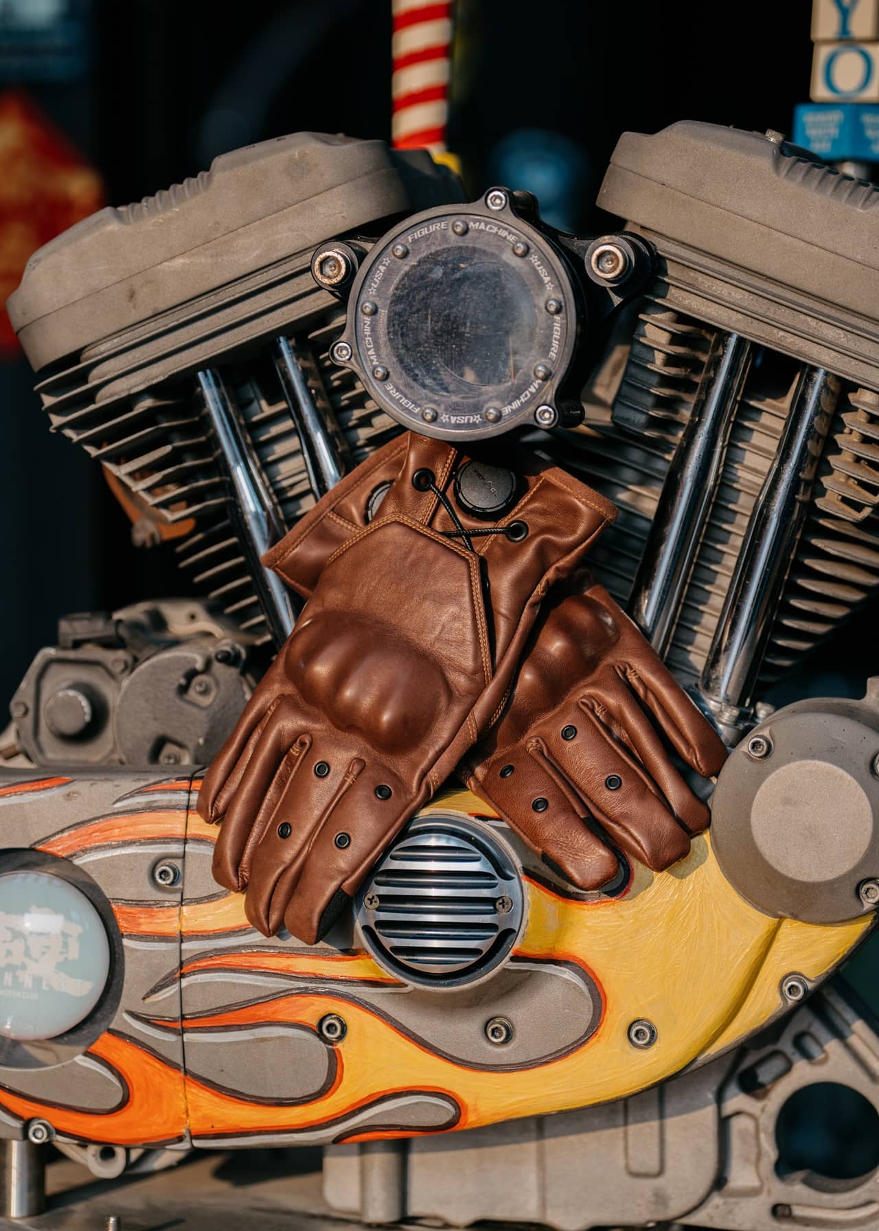 ULTIMATE HERO Gloves - Brown