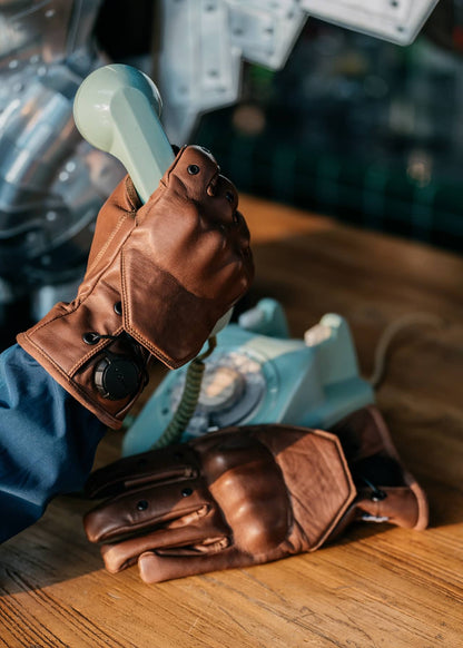 ULTIMATE HERO Gloves - Brown