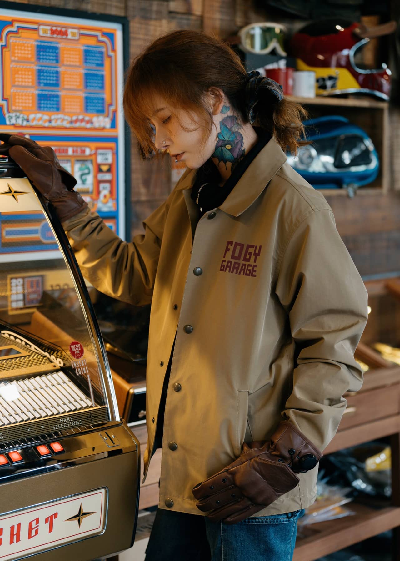 ULTIMATE HERO Gloves - Brown